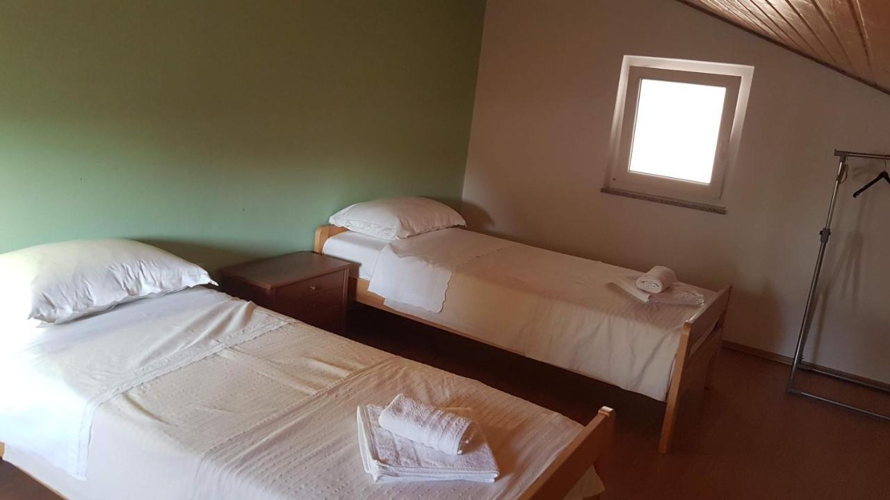 Margareta Apartamento Sveti Ivan Dobrinjski Exterior foto