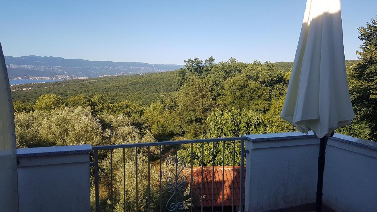 Margareta Apartamento Sveti Ivan Dobrinjski Exterior foto